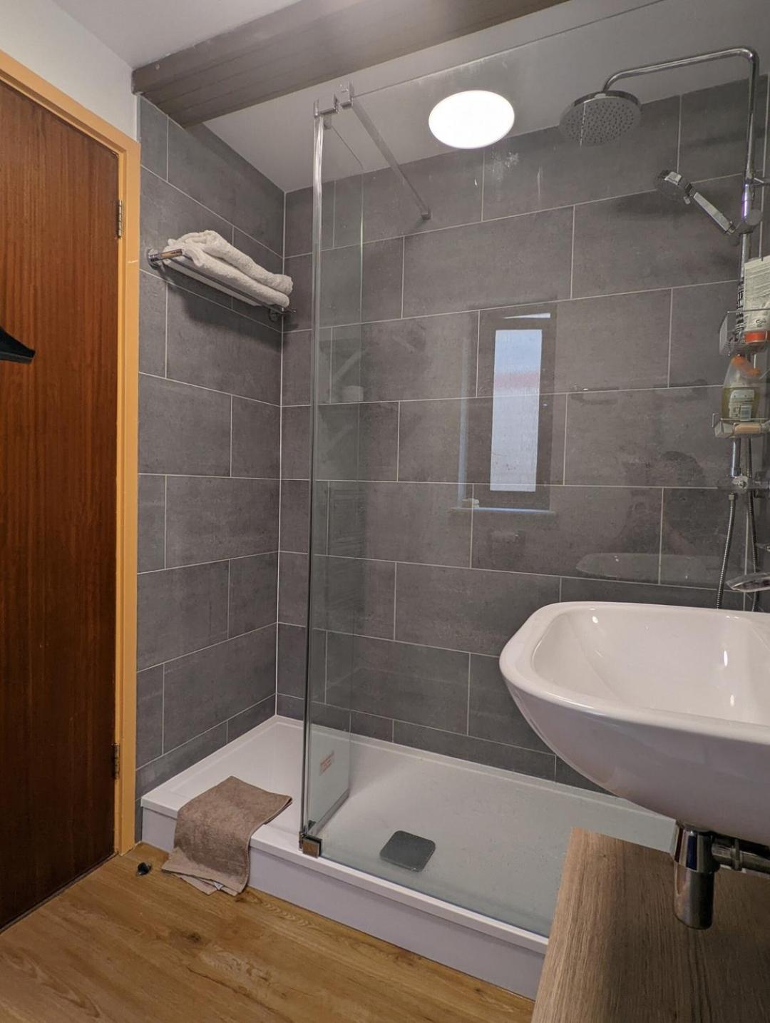 New Bright And Sunny Flat In Oxford City Centre Exterior foto